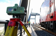 VOS7
Kontrolle während Probebelastung - Für eine größere Darstellung bitte auf das Bild klicken VOS7
Kontrolle während Probebelastung - Für eine größere Darstellung bitte auf das Bild klicken